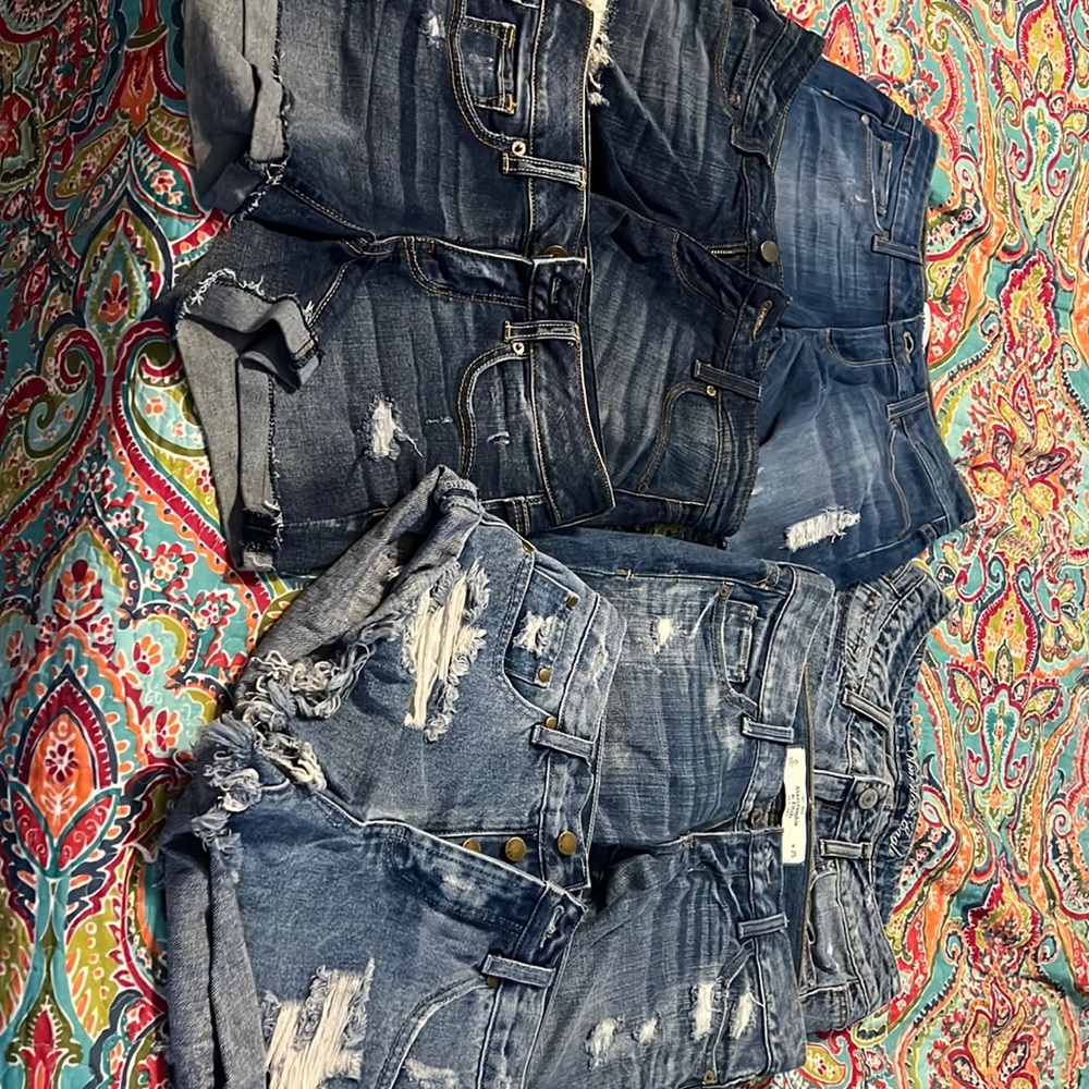 Page, Abercrombie, Elan, and American Eagle shorts lot of 6.